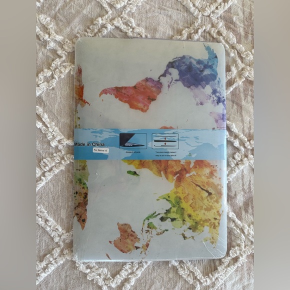 Mac Book Pro Retina 15” Hard Shell Case - Picture 5 of 7